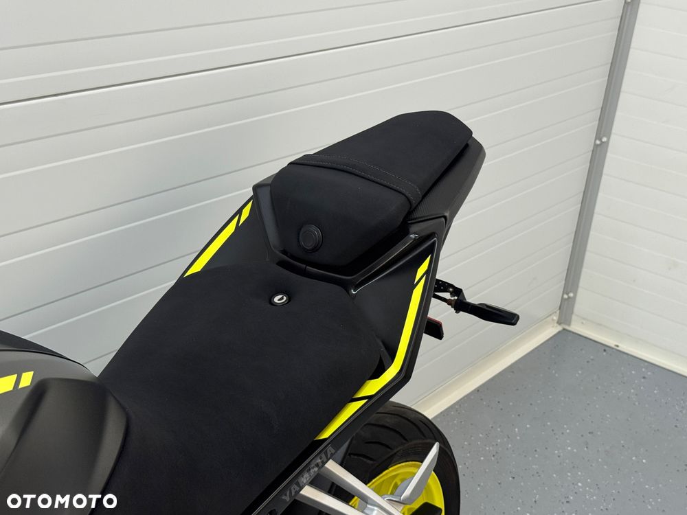 Yamaha MT - 19