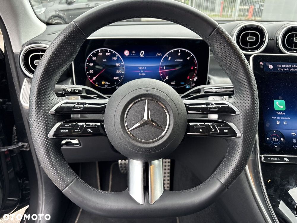Mercedes-Benz GLC - 12