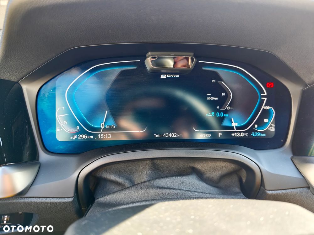 BMW Seria 3 330e xDrive M Sport - 11