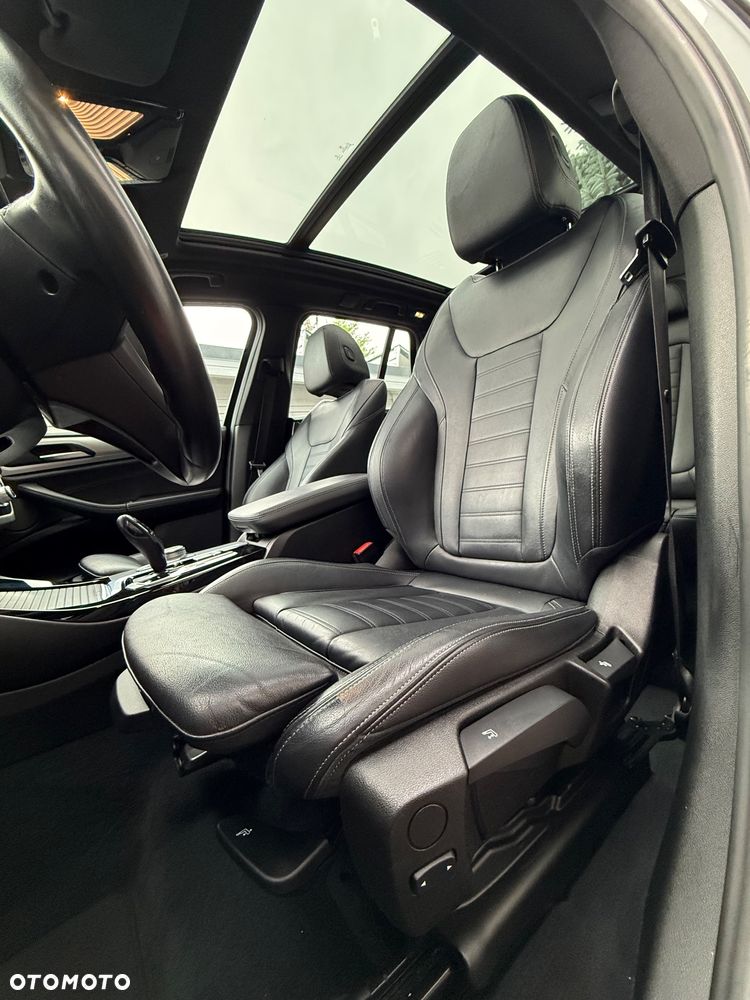 BMW X3 xDrive20i Luxury Line sport - 7