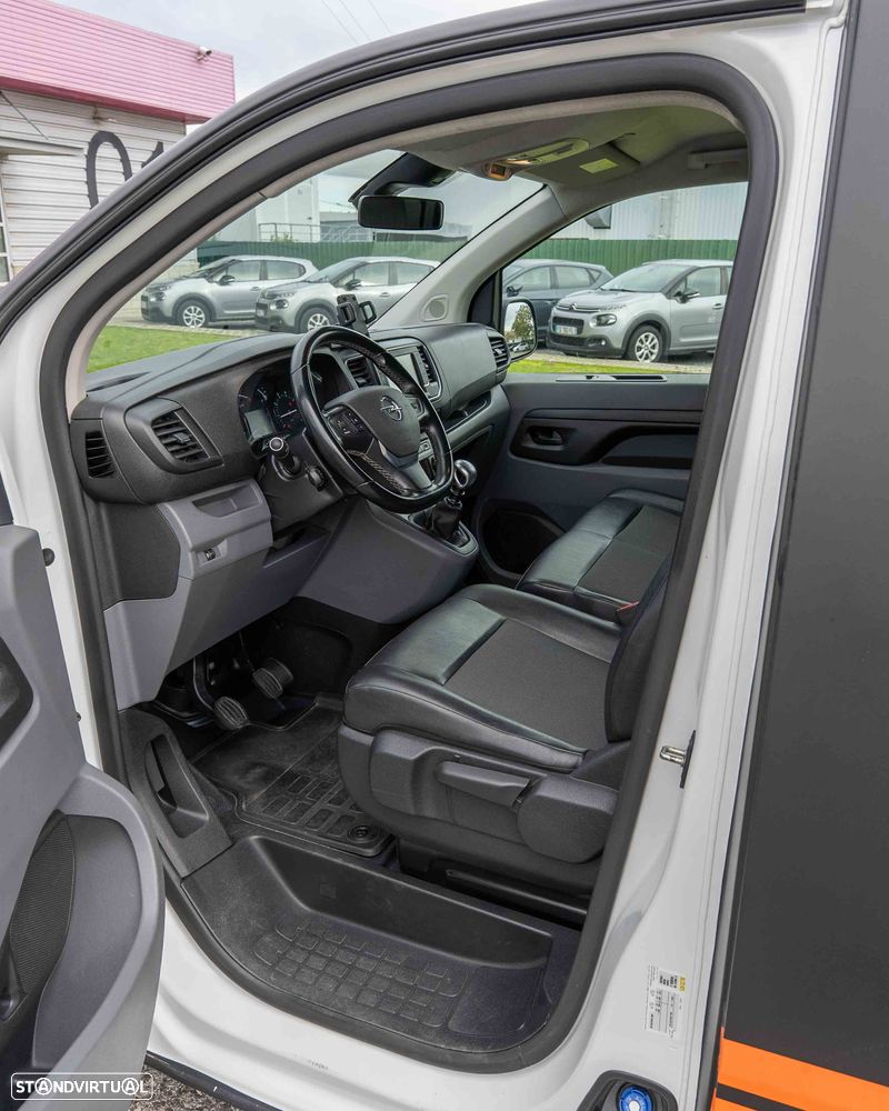 Opel Vivaro 2.0 CDTi L2H1 Essentia Inc - 14