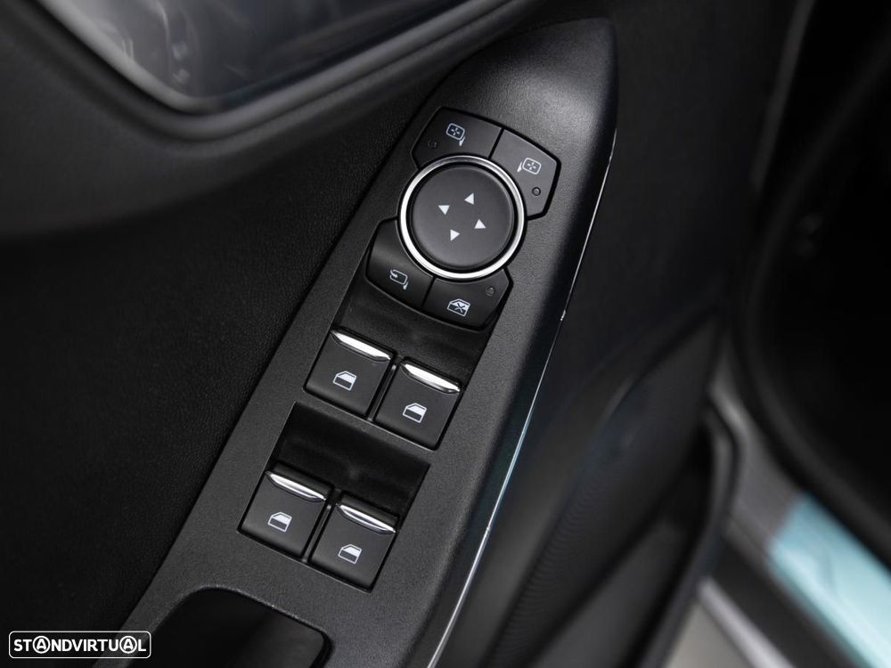 Ford Fiesta 1.0 EcoBoost Vignale - 12