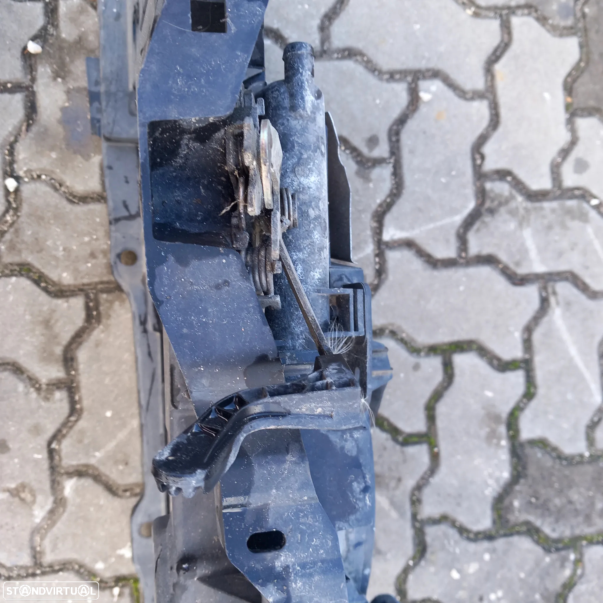 Frente fibra com radiador agua  e ventilador peugeot 207 96732223 - 3