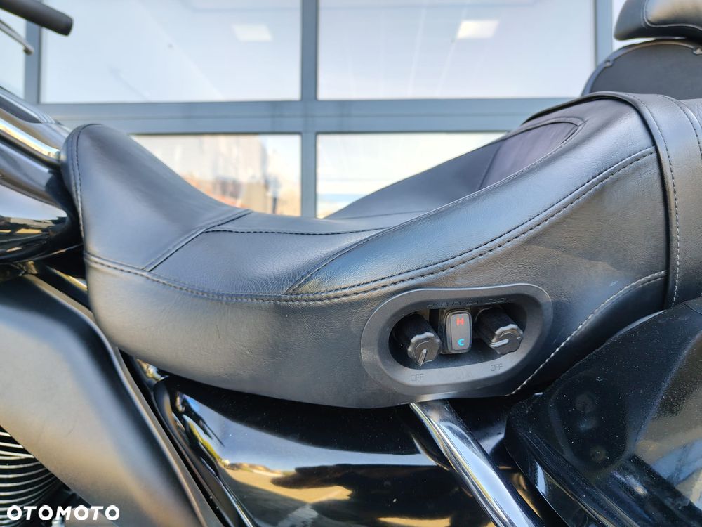 Harley-Davidson Touring Ultra Limited - 25