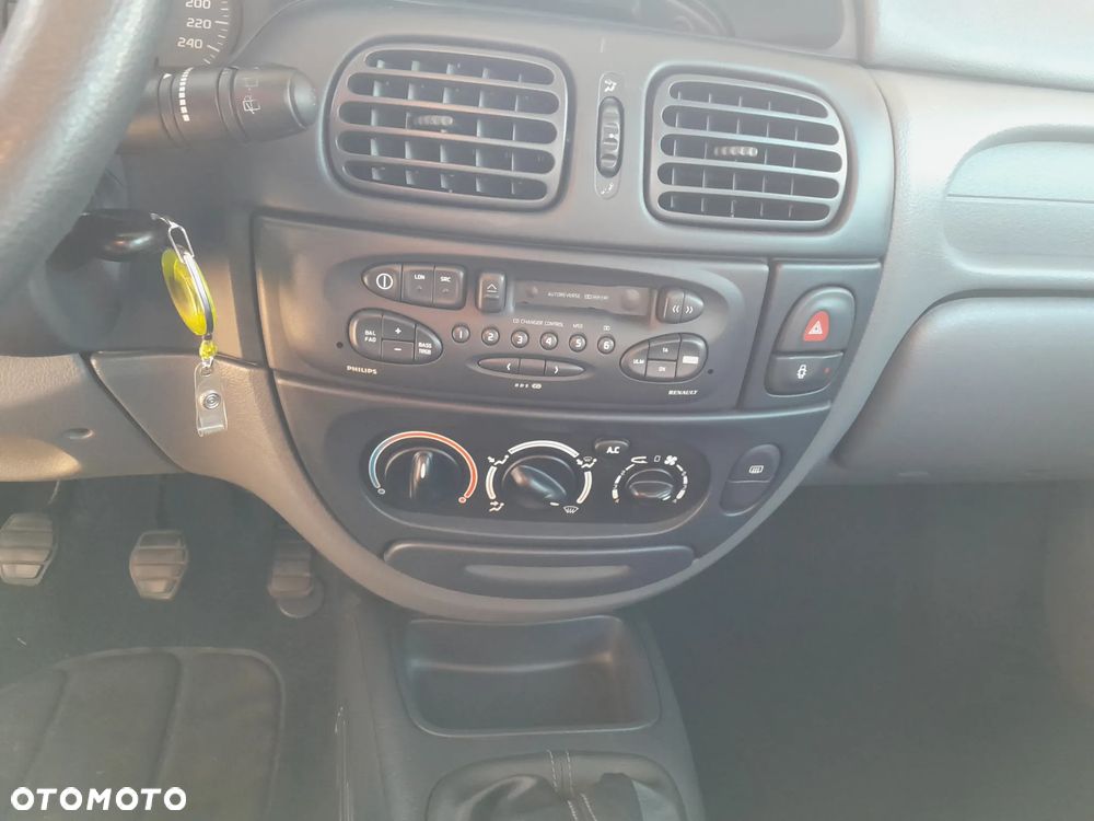 Renault Megane 1.4 RT 16V (klm) - 4