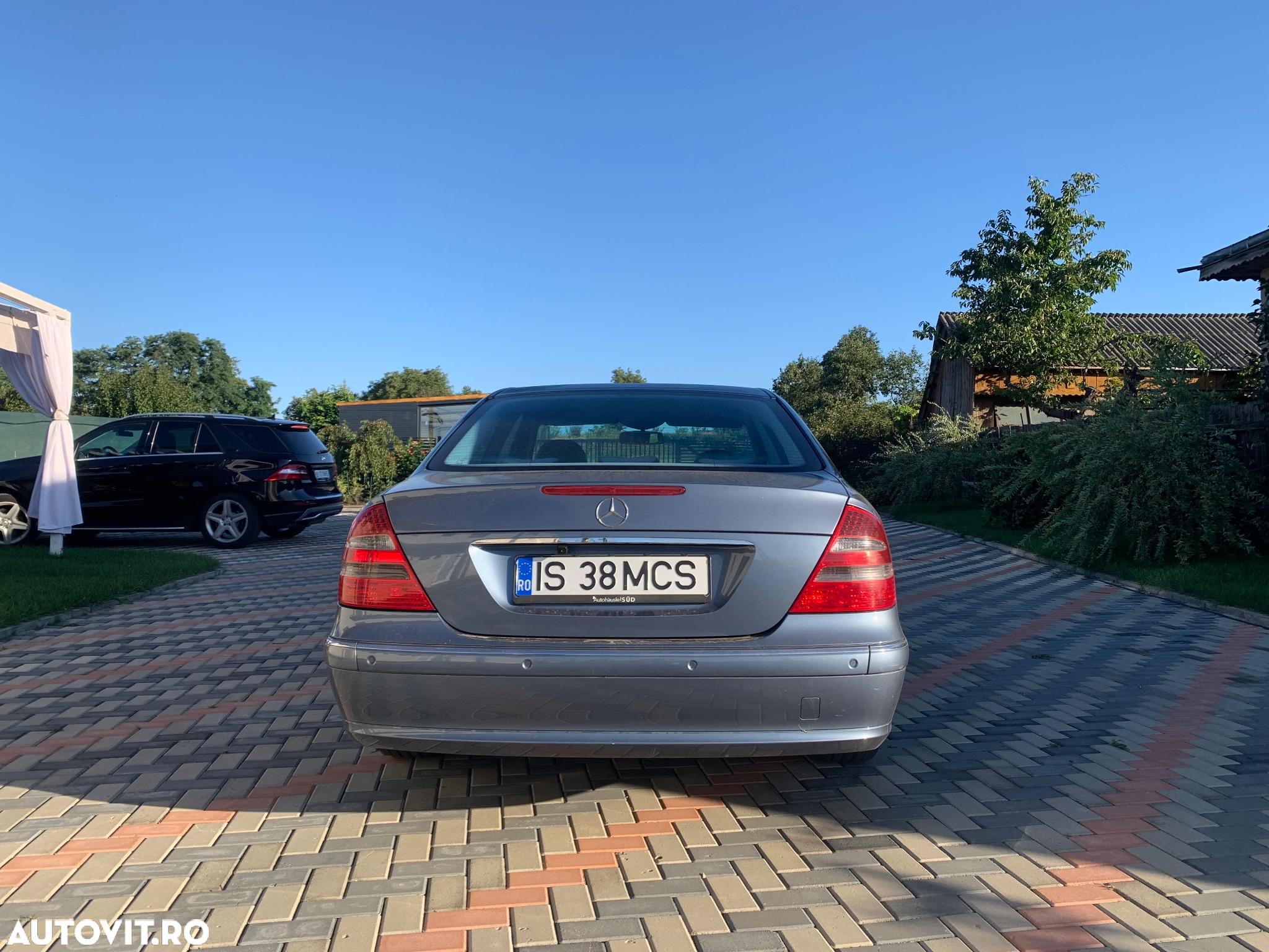Mercedes-Benz E 220 CDI Automatik Elegance - 2