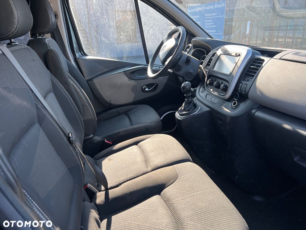 Renault Trafic - 6
