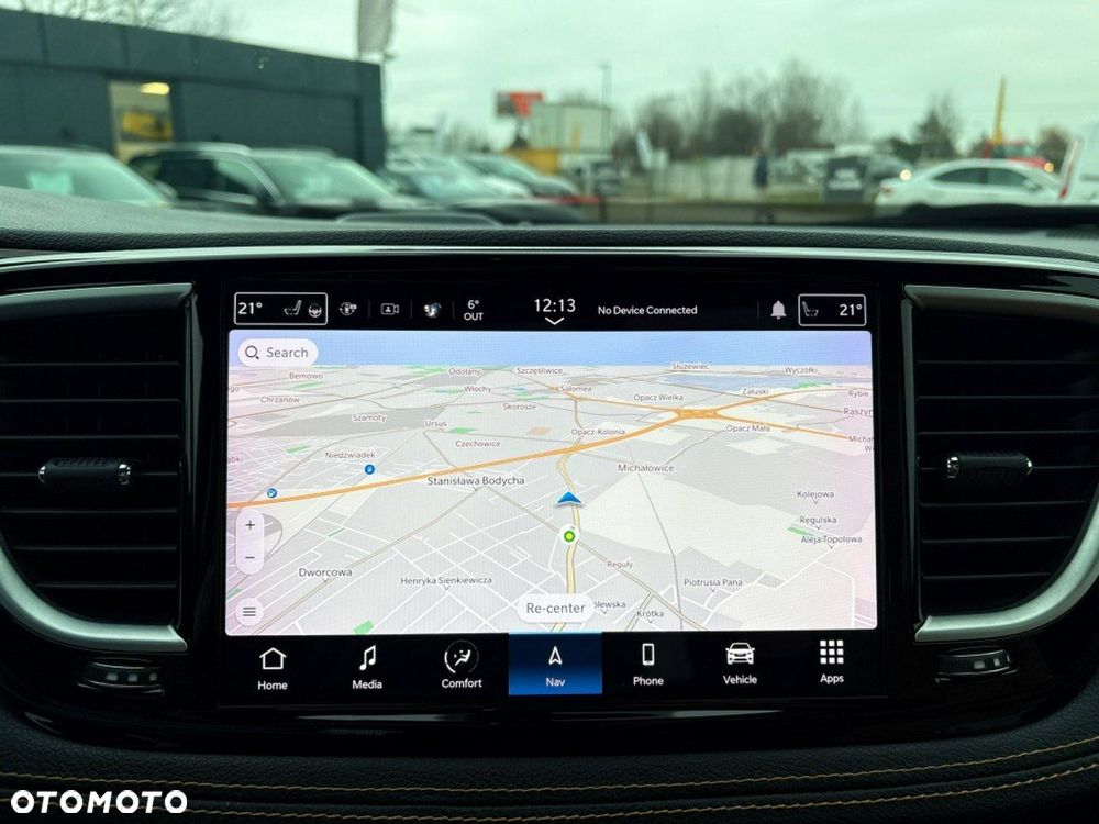 Chrysler Pacifica - 27