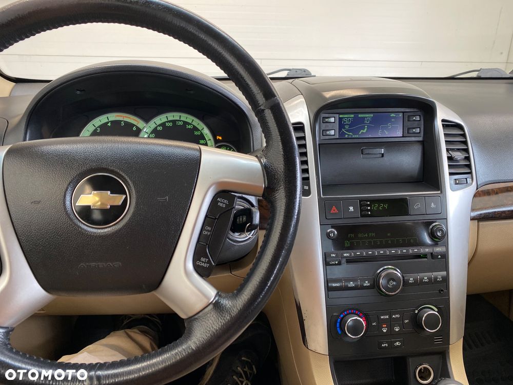 Chevrolet Captiva 2.0 d High - 25