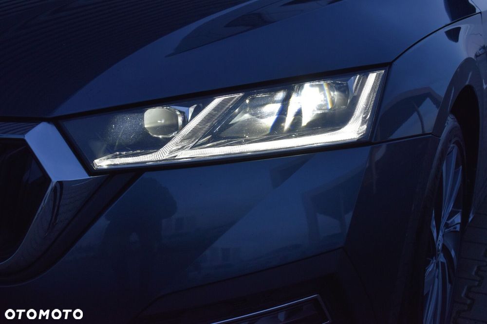 Skoda Octavia 2.0 TDI Style DSG - 35