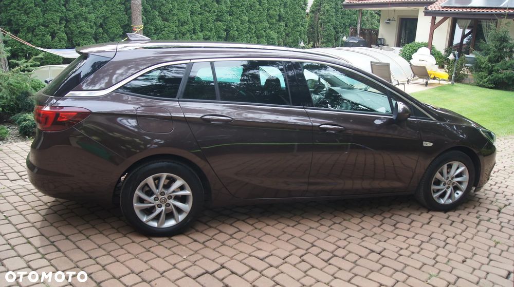 Opel Astra 1.6 CDTI Sport - 3