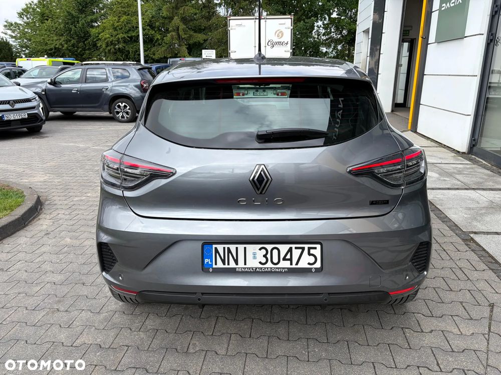 Renault Clio - 7