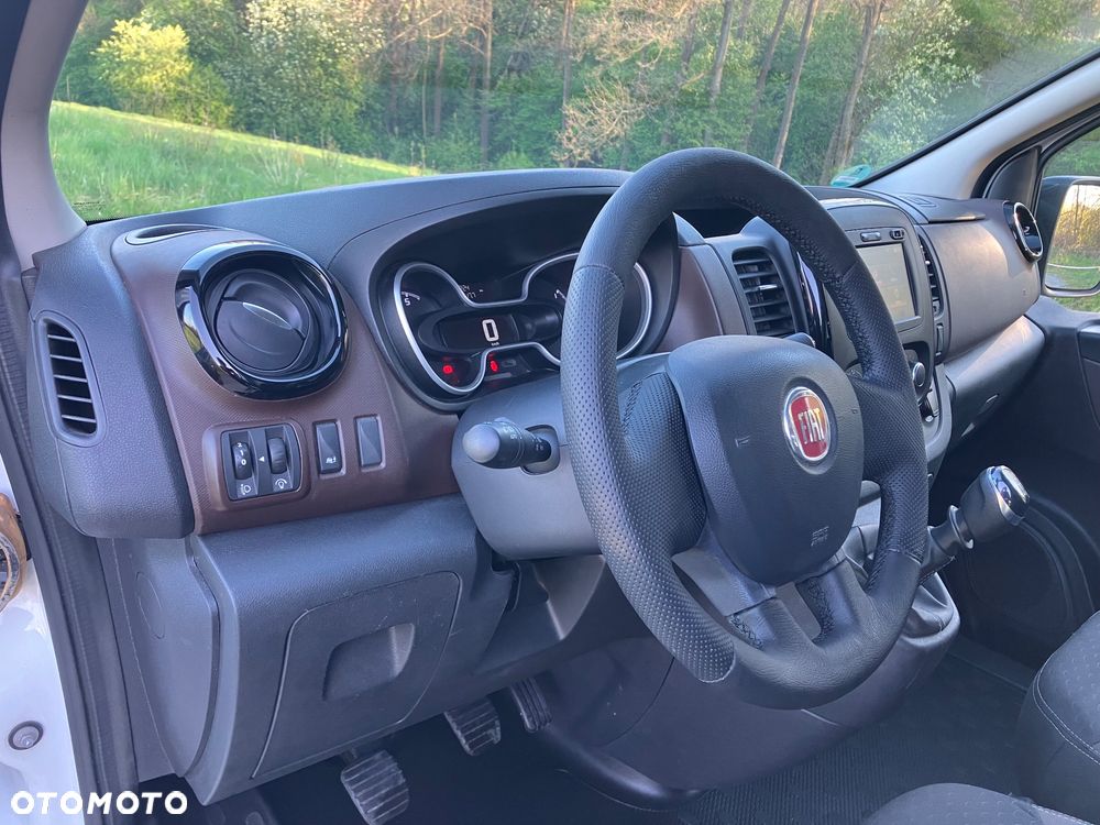 Renault Trafic Vivaro Talento Custom T6 Primastar - 15