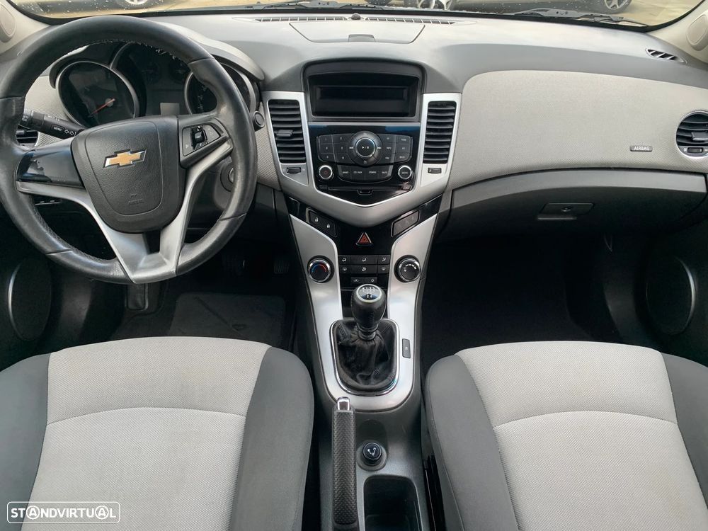 Chevrolet Cruze 2.0 VCDi LT - 12
