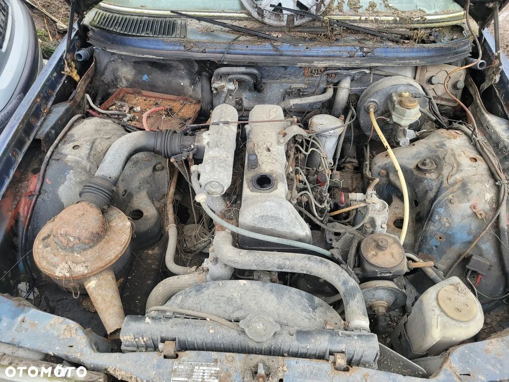 mercedes w123 beczka maska zderzak lampa grill błotnik drzwi zbiornik paliwa szyba lusterko klamka - 1