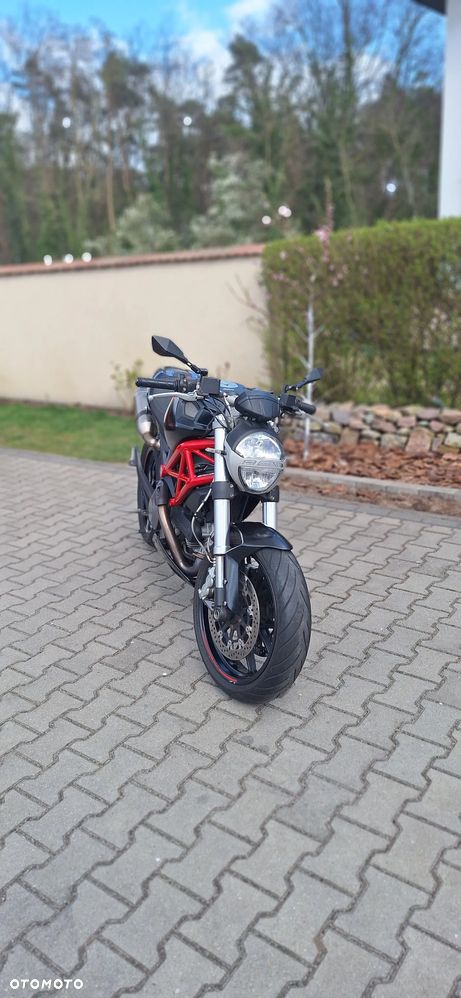 Ducati Monster - 4