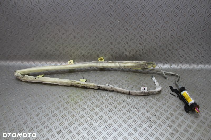 Kurtyna boczna prawa Cadillac STS 2004-2011 - 1