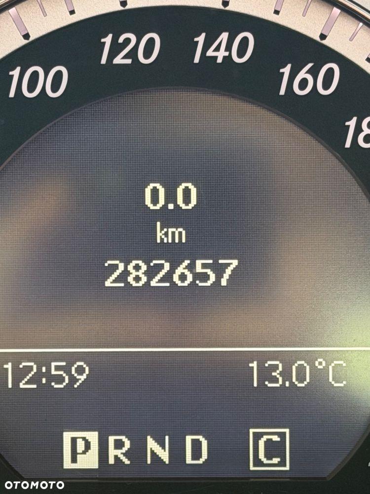 Mercedes-Benz Klasa C 320 CDI Elegance 4-Matic - 17