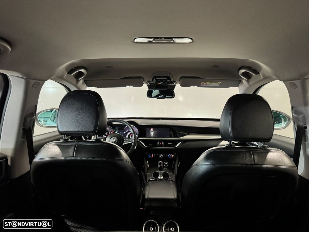 Alfa Romeo Stelvio 2.2 D Super AT8 - 31