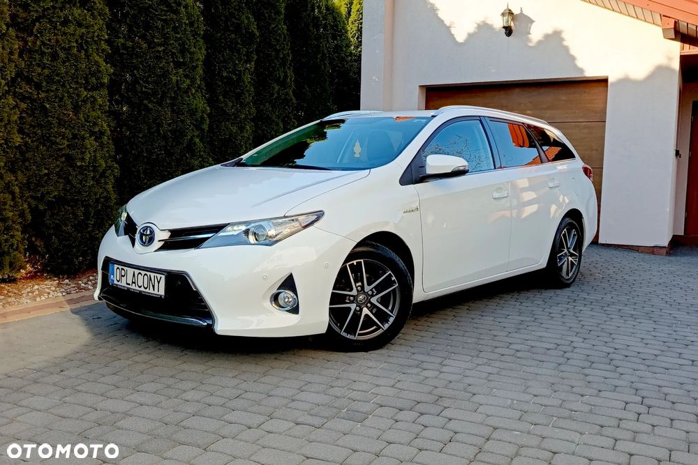 Toyota Auris 1.8 HSD Prestige NAVI - 2