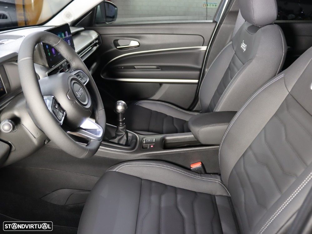 Jeep Avenger 1.2 GSE T3 Longitude - 10