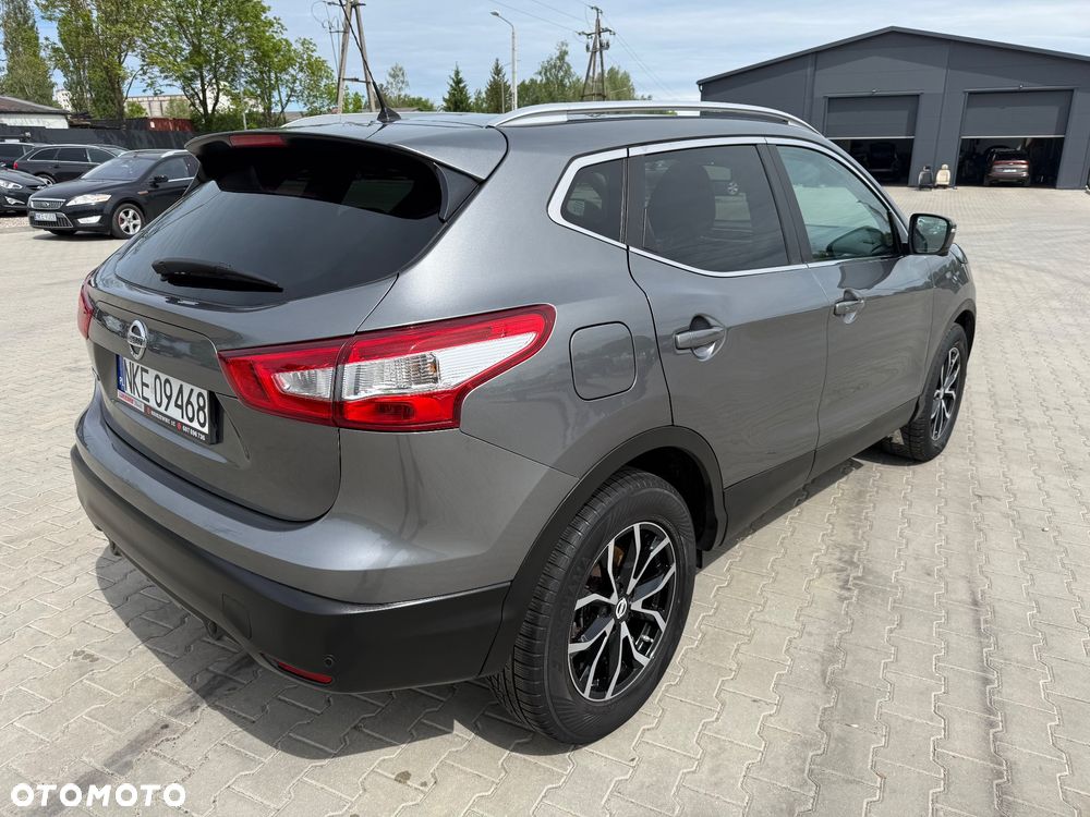Nissan Qashqai 1.6 DIG-T Tekna+ - 10