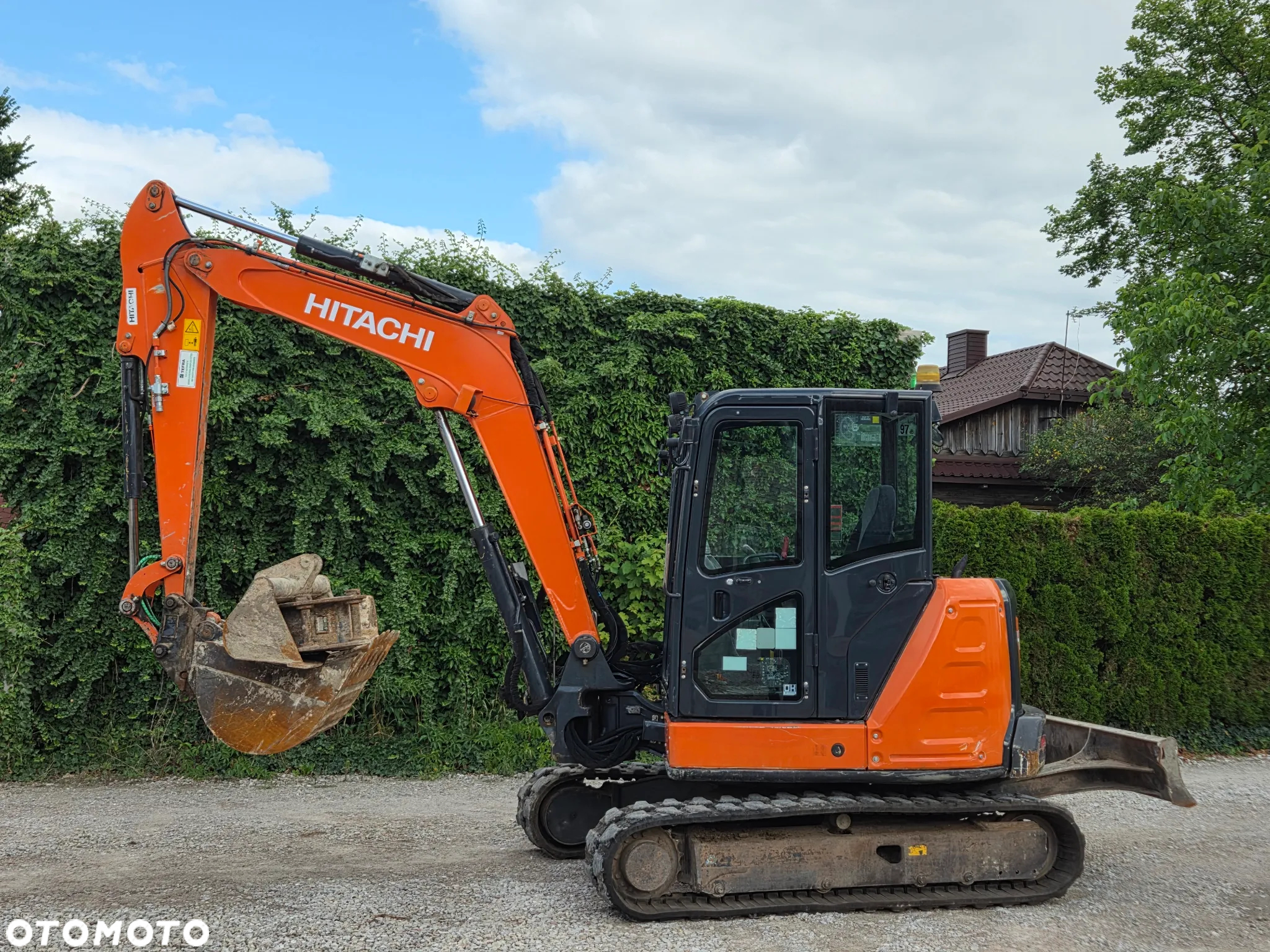 Hitachi ZX65usb - 4