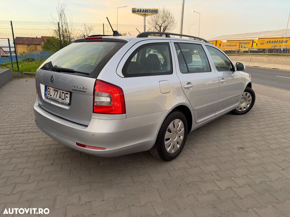 Skoda Octavia - 2