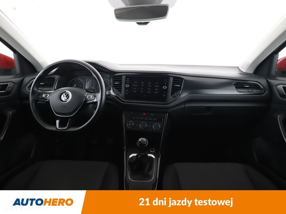 Volkswagen T-Roc - 12