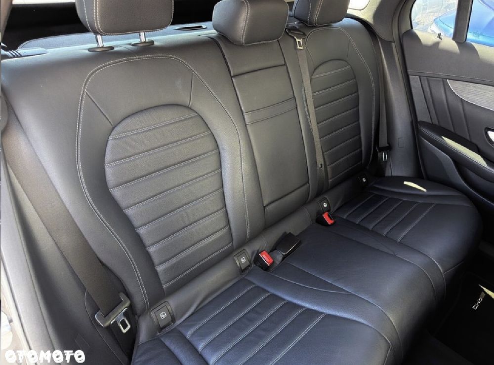Mercedes-Benz GLC 200 d 4-Matic - 24