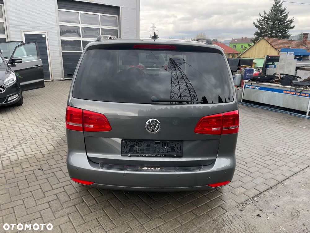 Volkswagen Touran 2.0 TDI DPF DSG MATCH - 7