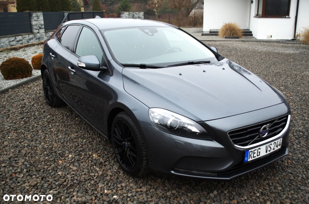 Volvo V40 D2 You - 4