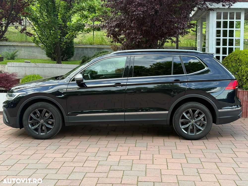 Volkswagen Tiguan 2.0 TDI SCR 4MOTION DSG Life - 29