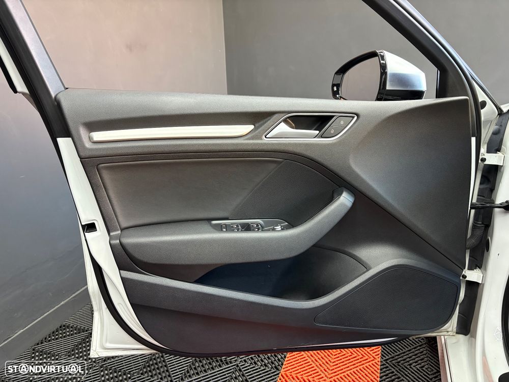 Audi A3 Limousine 2.0 TDI (clean diesel) S line Sport Pack - 34