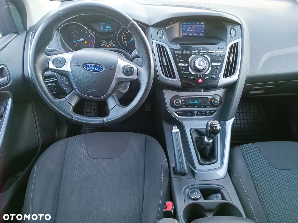 Ford Focus 1.6 EcoBoost Start-Stopp-System Titanium - 11
