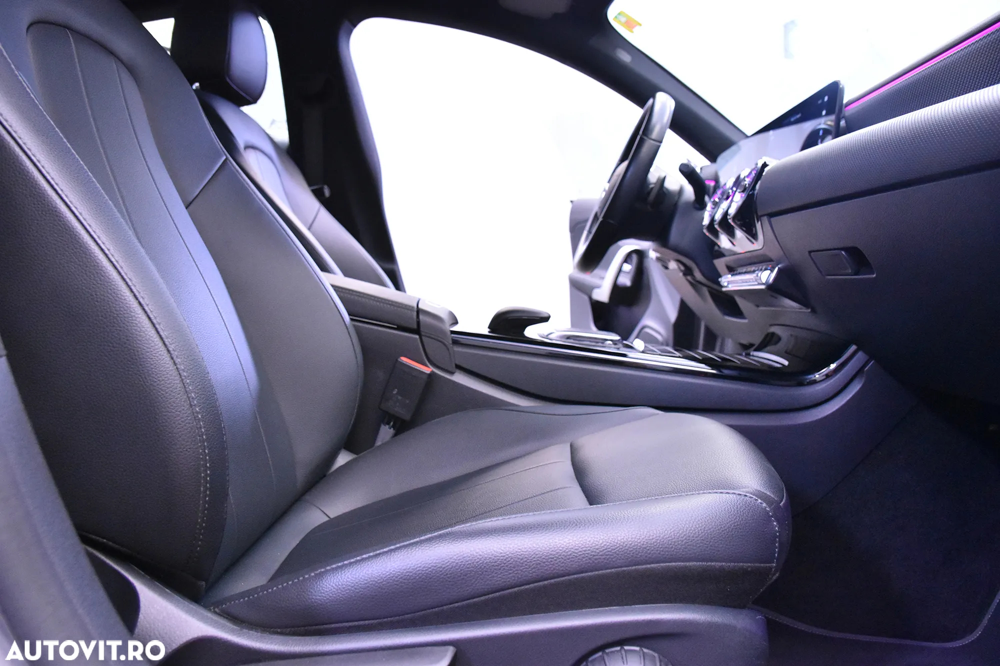 Mercedes-Benz CLA - 11