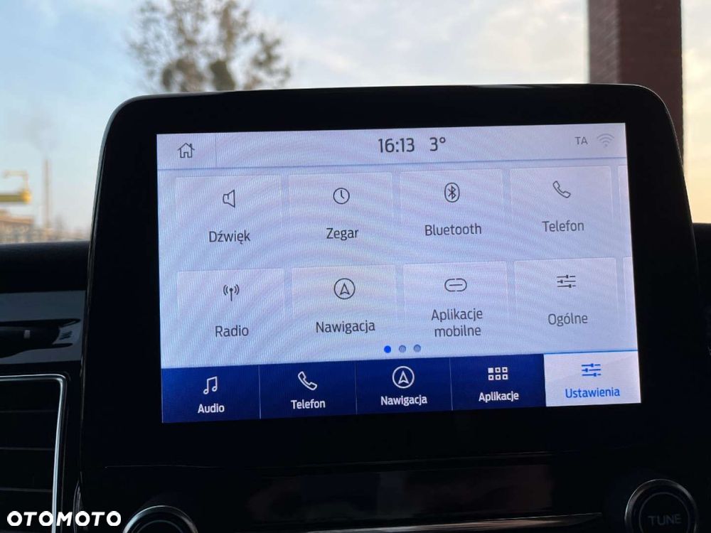 Ford Tourneo Custom - 20