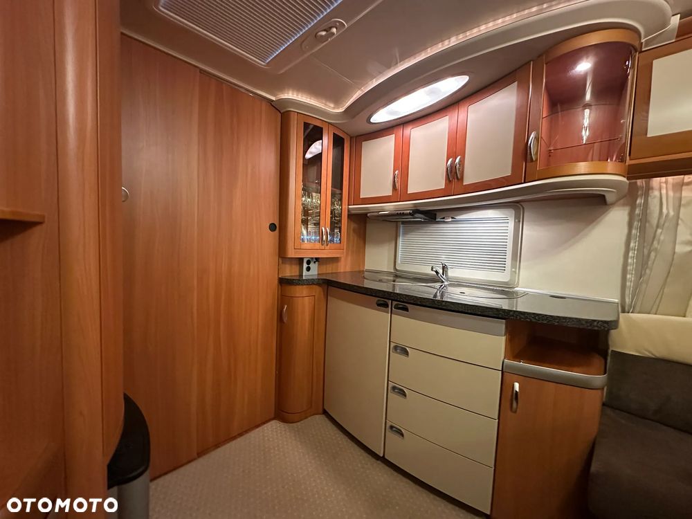 Hobby 560 WLU z napędem i markizą FIAMMA elektryczną. !!! RATY !!! - 22