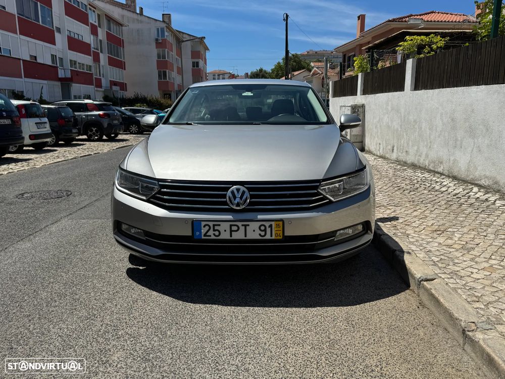 VW Passat 2.0 TDI Confortline - 6
