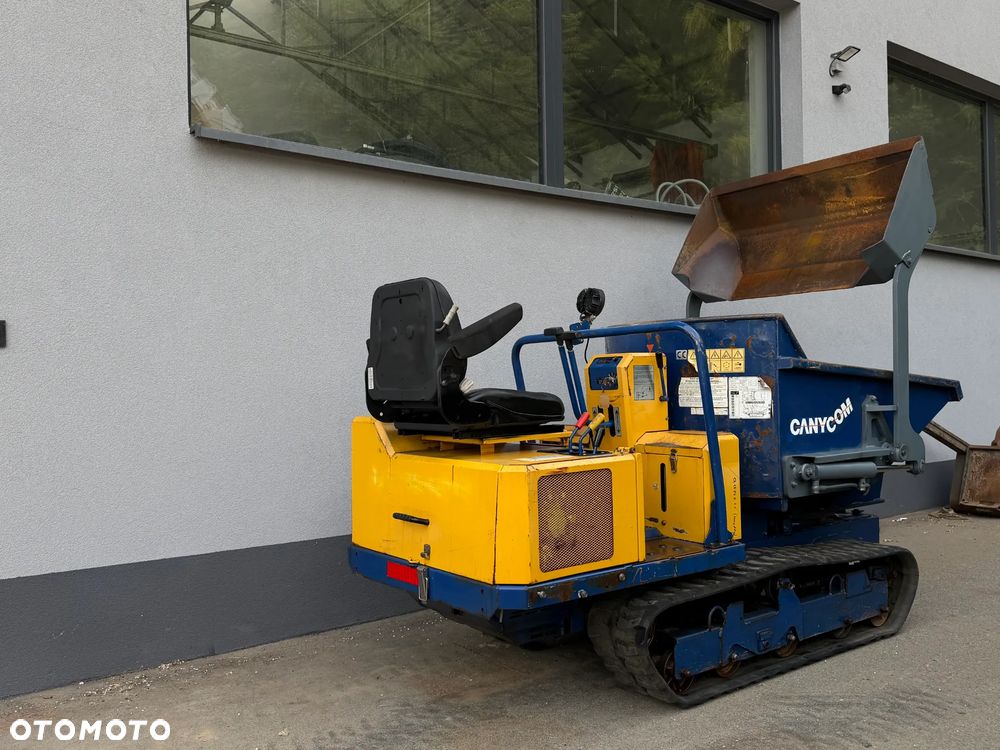 Kubota Canycon S100. Wozidło Gąsienicowe. Japońska Wywrotka w Pełni Hydrauliczna. Samo-załadowcza łyżka. Kiper Obrotowy! Silnik Kubota 3cylindry. Potężna moc. Szybka wolna jazda! Tylko 351 MTG. 2015rok prod. Ani deka luzów czy wycieków! Maszyna Sprowadzona z Norwegii z urzędu komunalnego. Używana raz do roku. Wielka Okazja! - 27