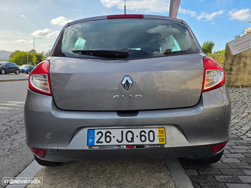 Renault Clio 1.5 dCi Dynamique S - 10