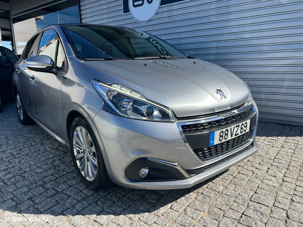 Peugeot 208 1.5 BlueHDi Signature - 6
