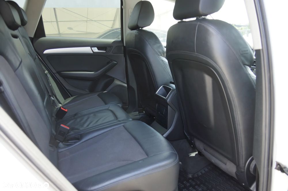 Audi Q5 2.0 TDI Quattro (clean diesel) S tronic - 28