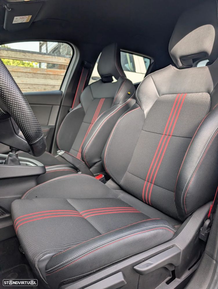 Renault Clio 1.5 Blue dCi RS Line - 15