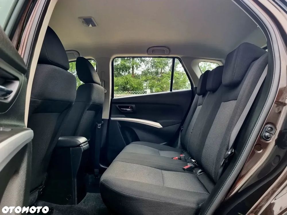 Suzuki SX4 S-Cross 1.6 Comfort - 10