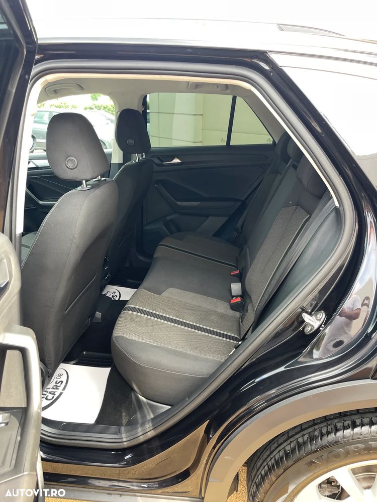 Volkswagen T-Roc 2.0 TDI SCR 4MOTION DSG ACTIVE - 27