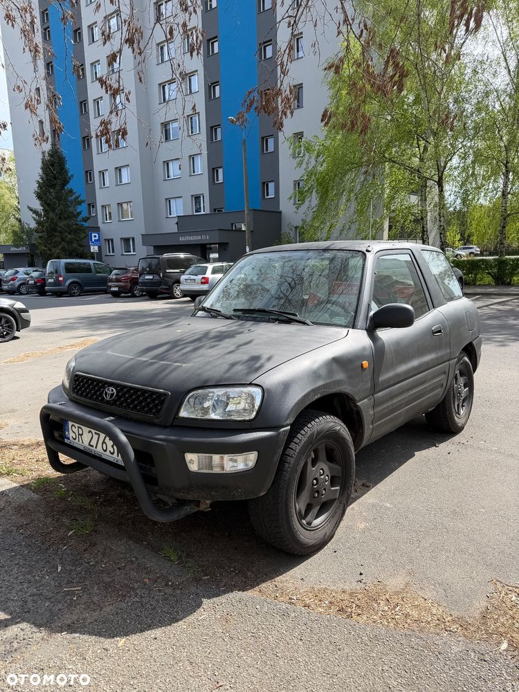 Toyota RAV4 2.0 - 1