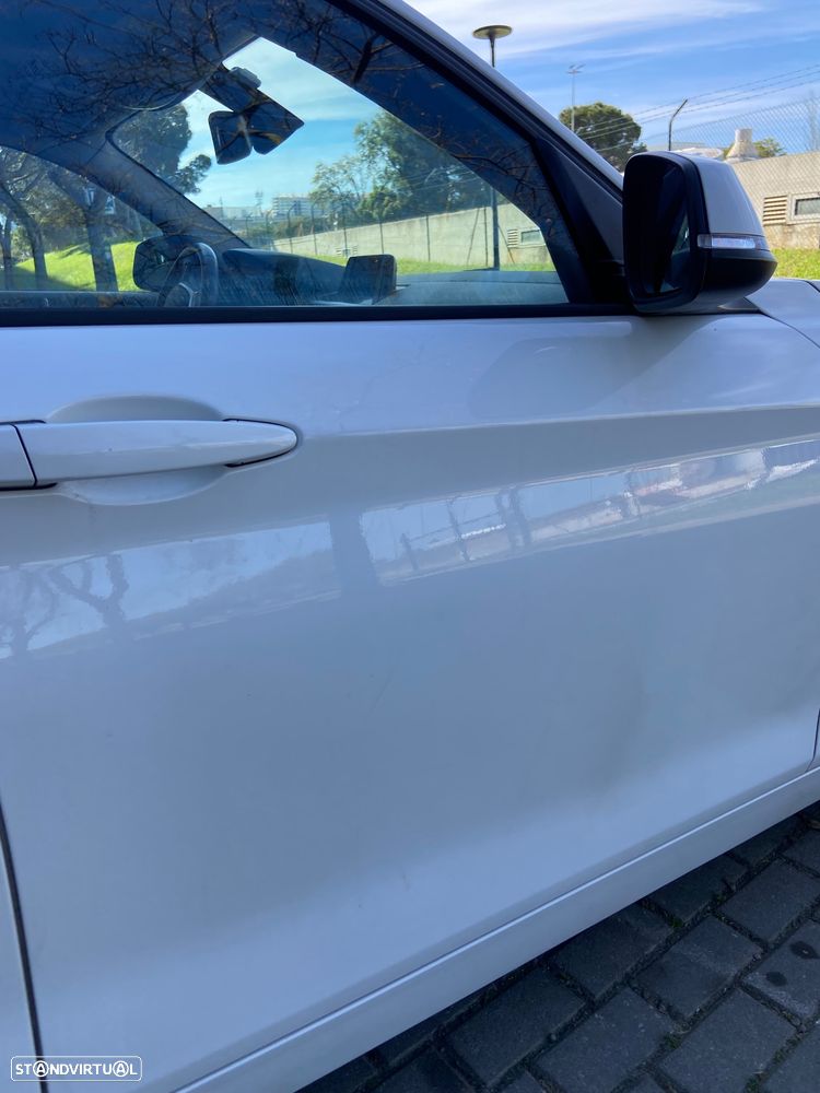 BMW 116 d EDynamics Line Urban - 24