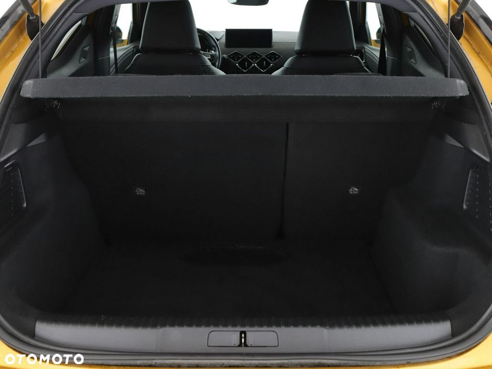 DS Automobiles DS 3 Crossback 1.2 PureTech So Chic - 21