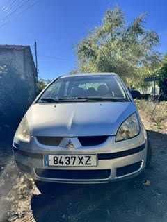 Mitsubishi Colt - 2
